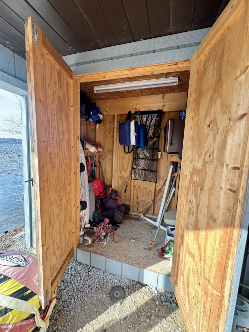 Listing Image 33