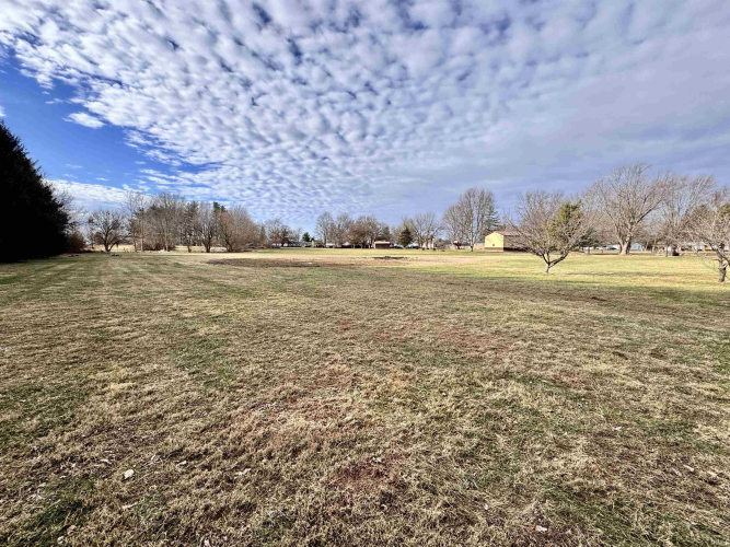 Listing Image 18