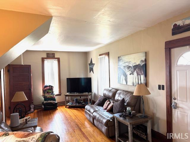 Listing Image 17