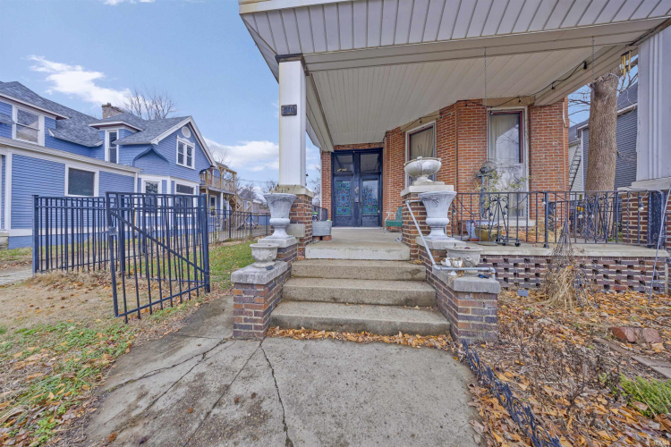 Listing Image 2