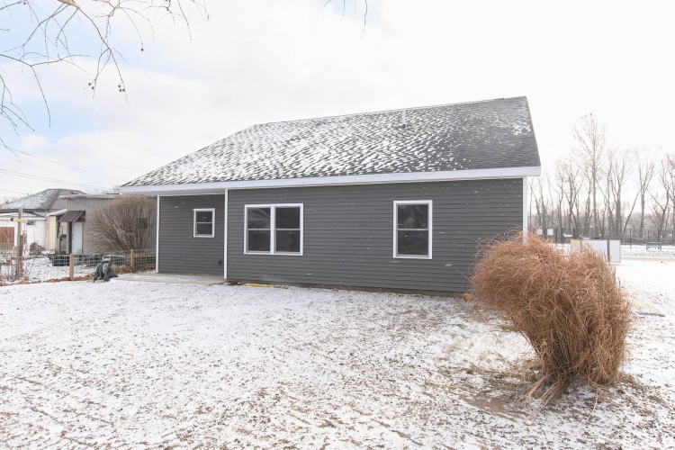Listing Image 34