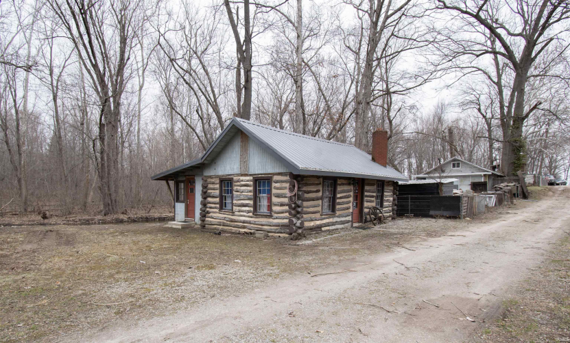 Listing Image 9