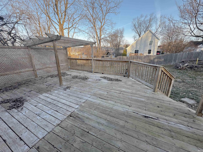 Listing Image 10