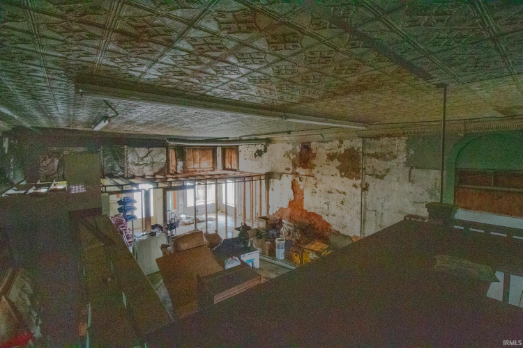 Listing Image 14