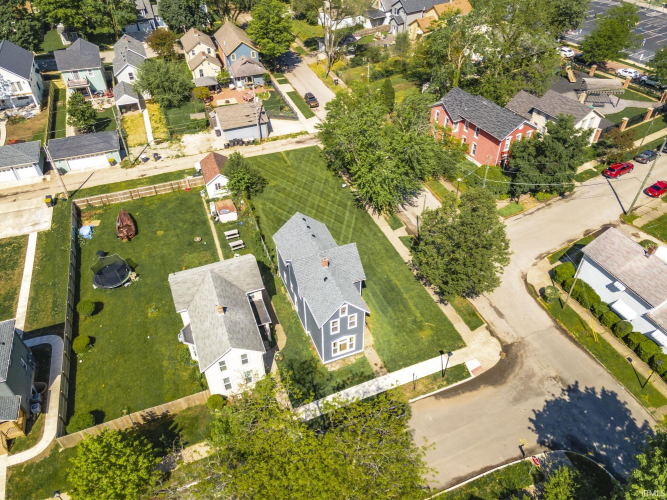 Listing Image 12