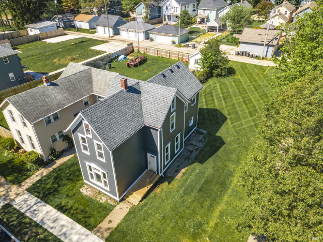 Listing Image 17