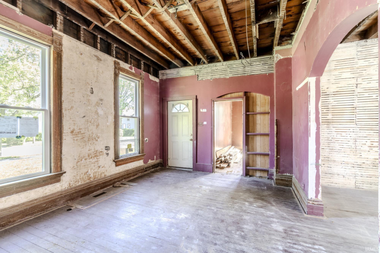 Listing Image 25