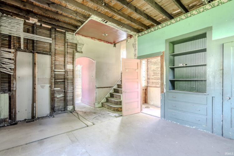 Listing Image 27