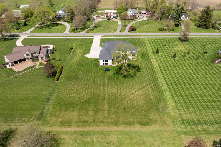 Listing Image 36