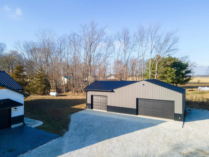 Listing Image 32