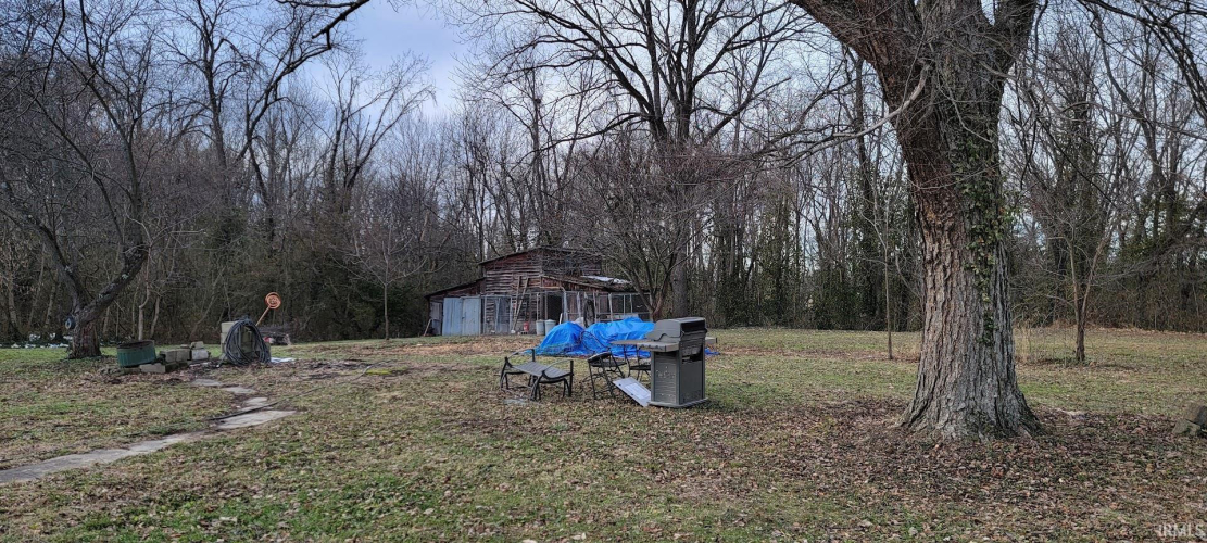 Listing Image 12