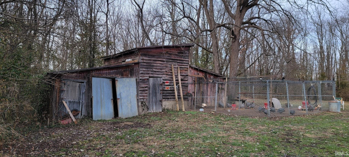 Listing Image 10