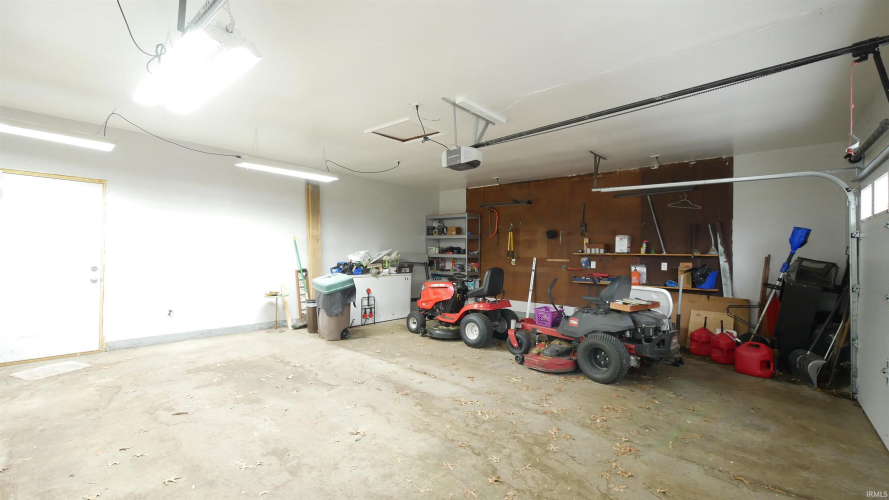 Listing Image 29