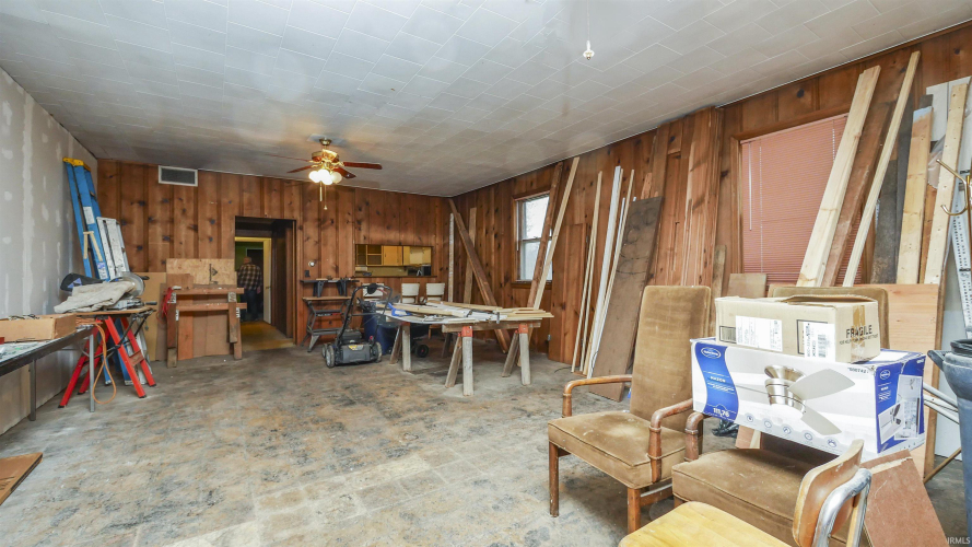 Listing Image 32