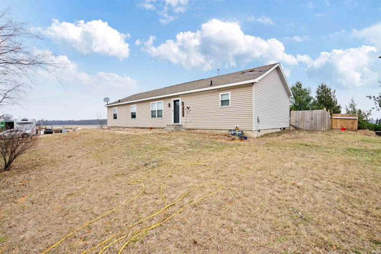 Listing Image 19