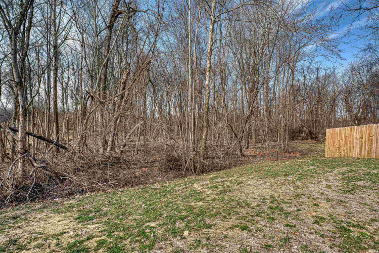 Listing Image 32