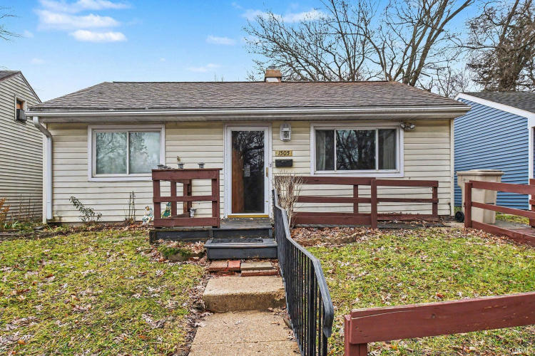 Listing Image 2