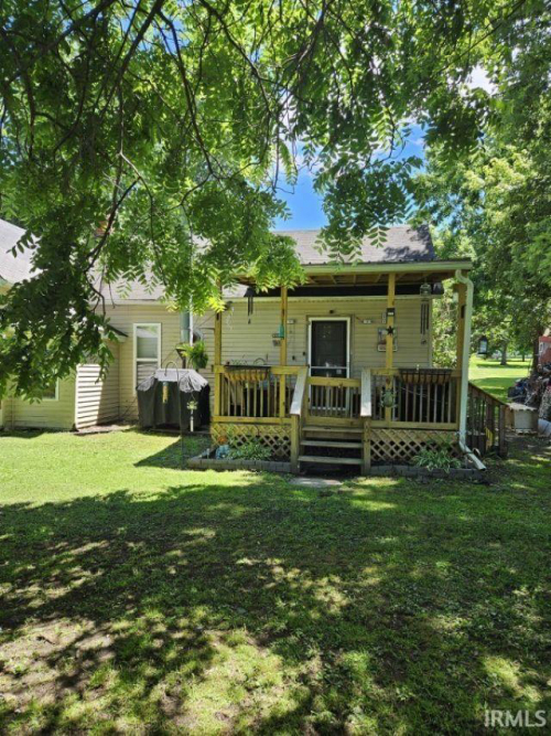 Listing Image 4