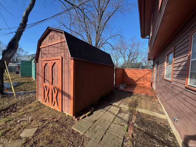 Listing Image 16