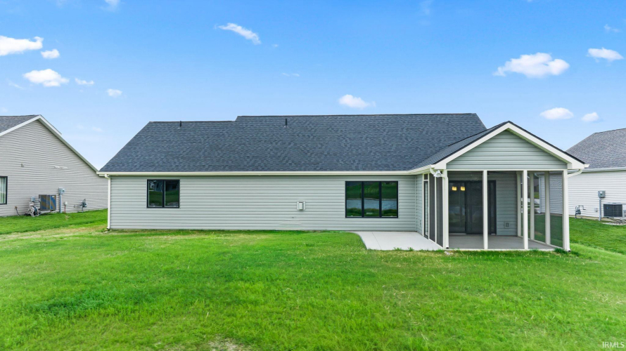 Listing Image 44