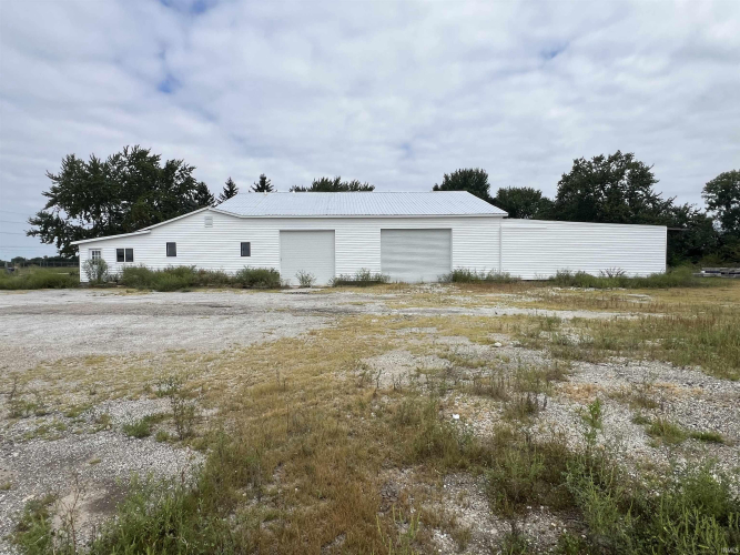 Listing Image 3