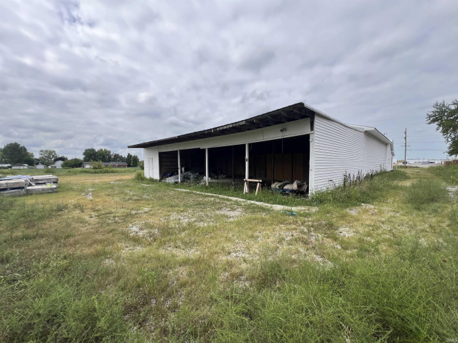 Listing Image 7
