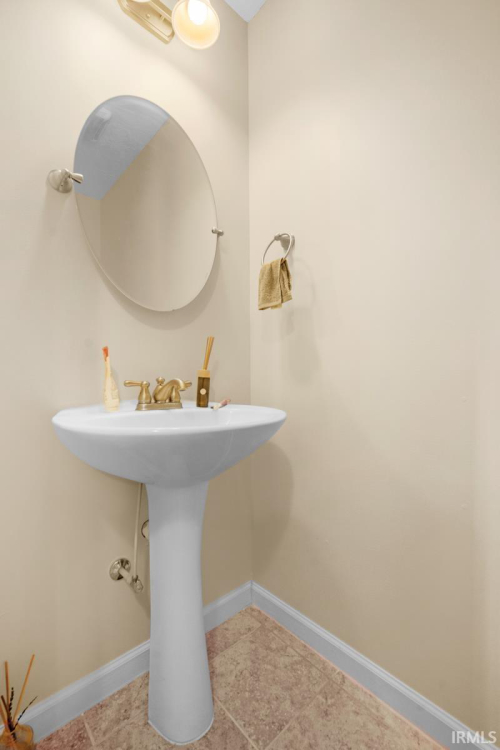 Listing Image 20