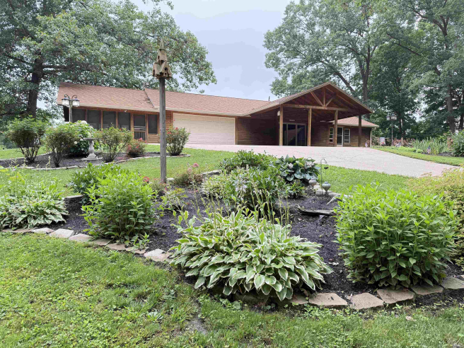 Listing Image 32