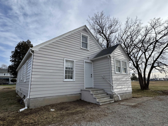 Listing Image 28