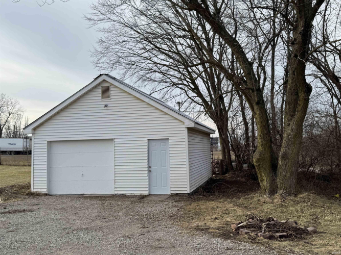 Listing Image 29