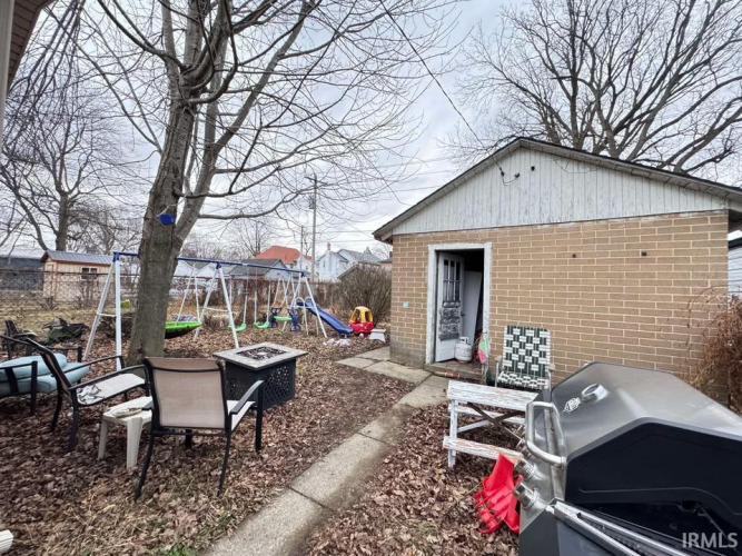 Listing Image 24