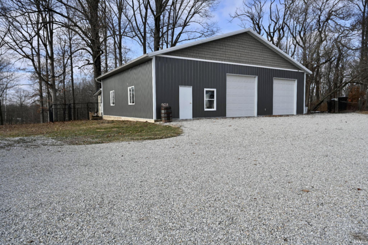 Listing Image 5