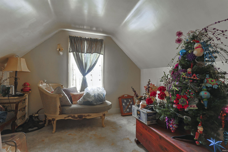 Listing Image 30