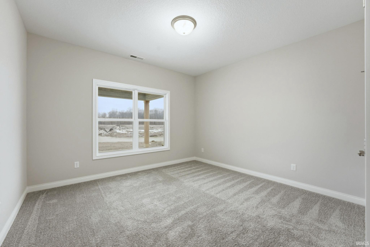 Listing Image 28