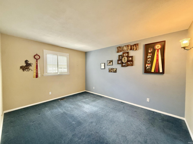 Listing Image 30