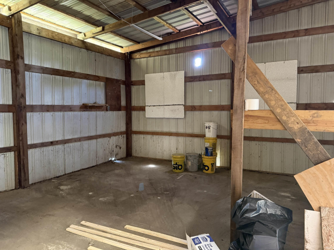 Listing Image 18