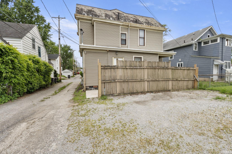 Listing Image 31