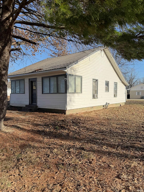 Listing Image 16