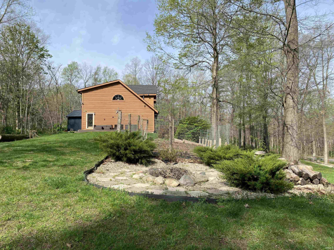 Listing Image 3