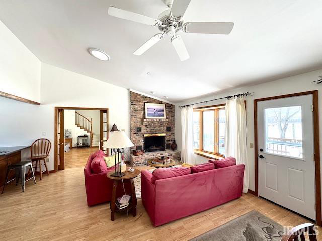 Listing Image 10