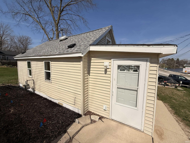 Listing Image 15