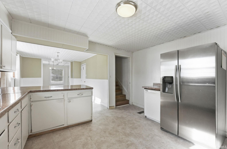 Listing Image 19