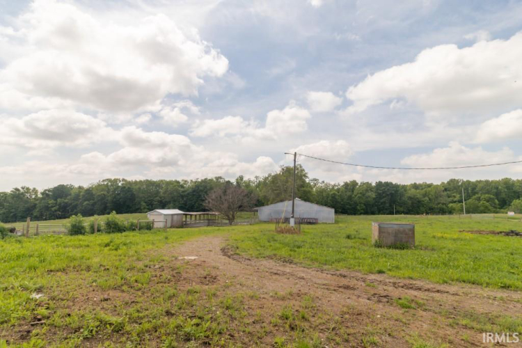 Listing Image 18