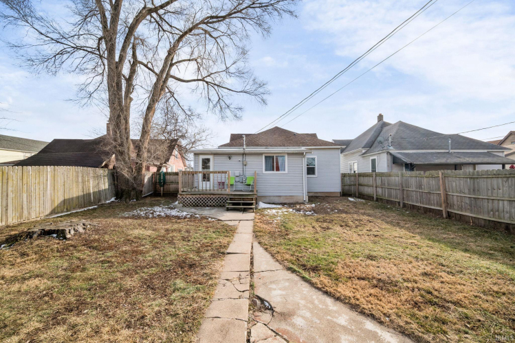 Listing Image 14
