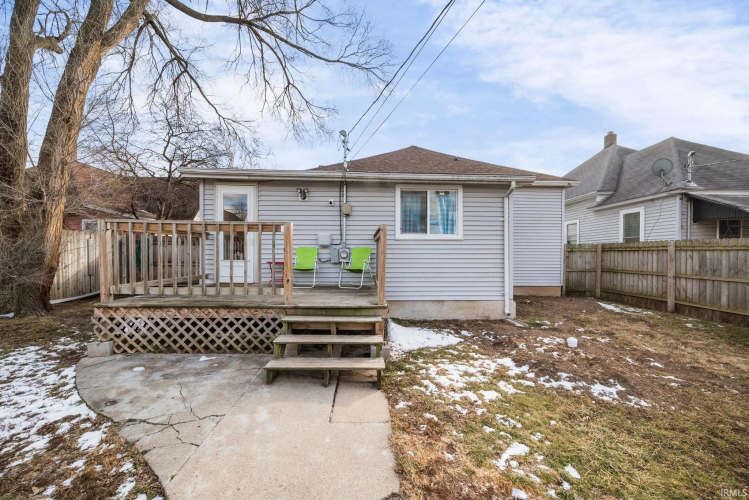 Listing Image 3