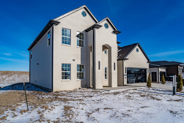 Listing Image 44