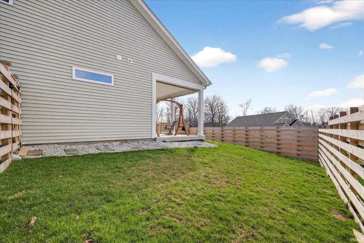 Listing Image 36