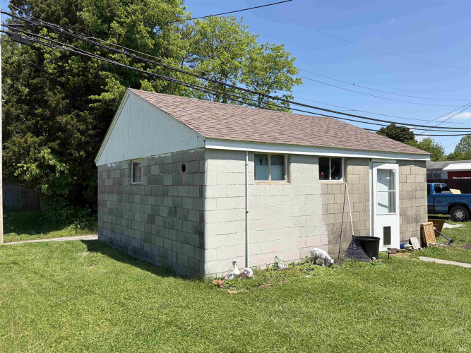 Listing Image 13