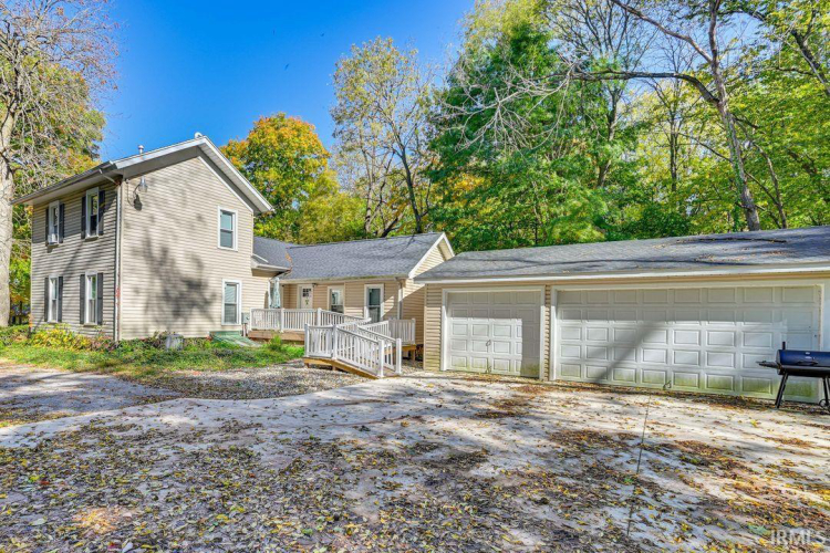 Listing Image 19