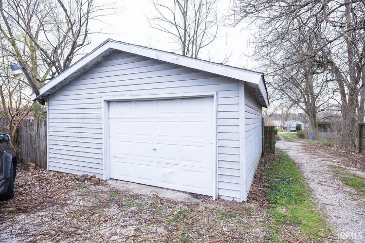 Listing Image 34